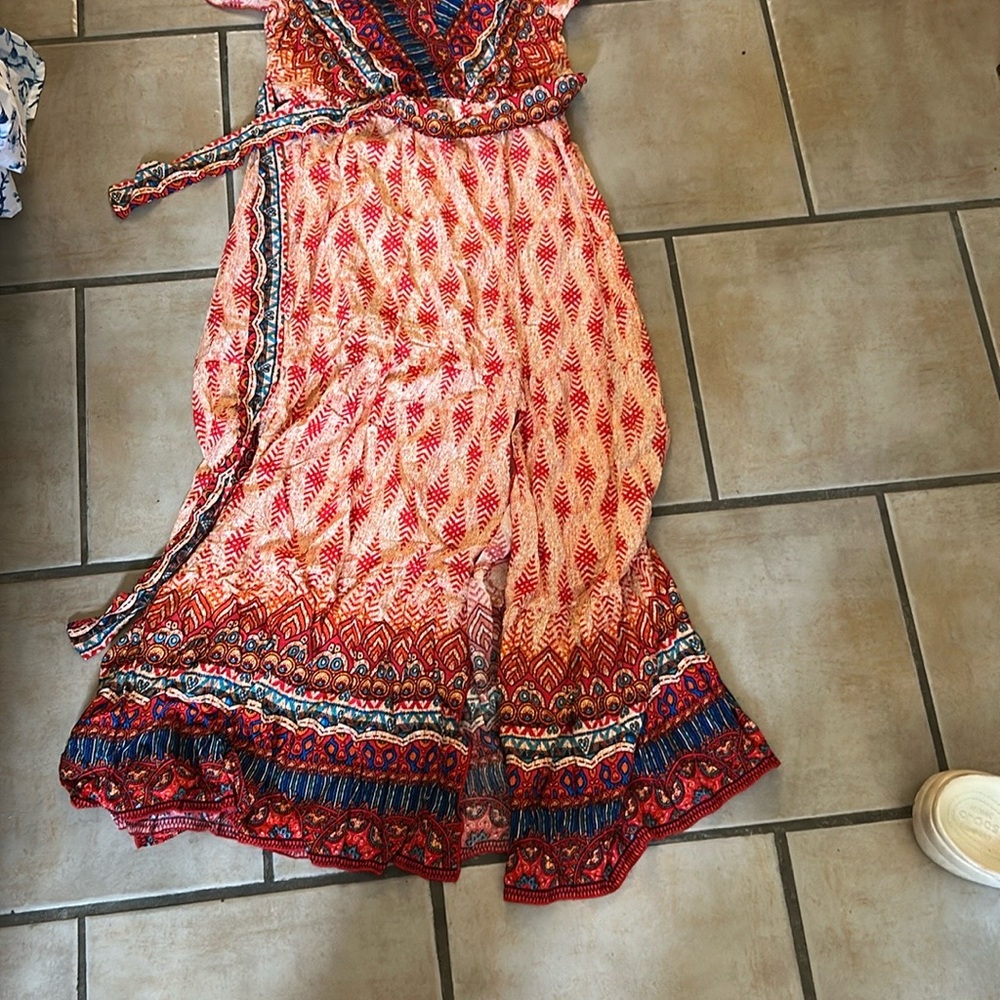 NWT Amazon Medium maxi Aztec Patterned Maxi Dress - Picture 3 of 3